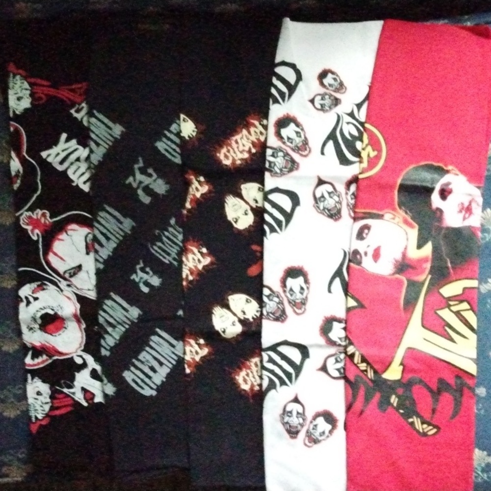 5 TWIZTID Bandanas